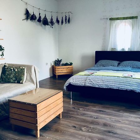 Urban Herbs Apartment Ljubljana Ngoại thất bức ảnh